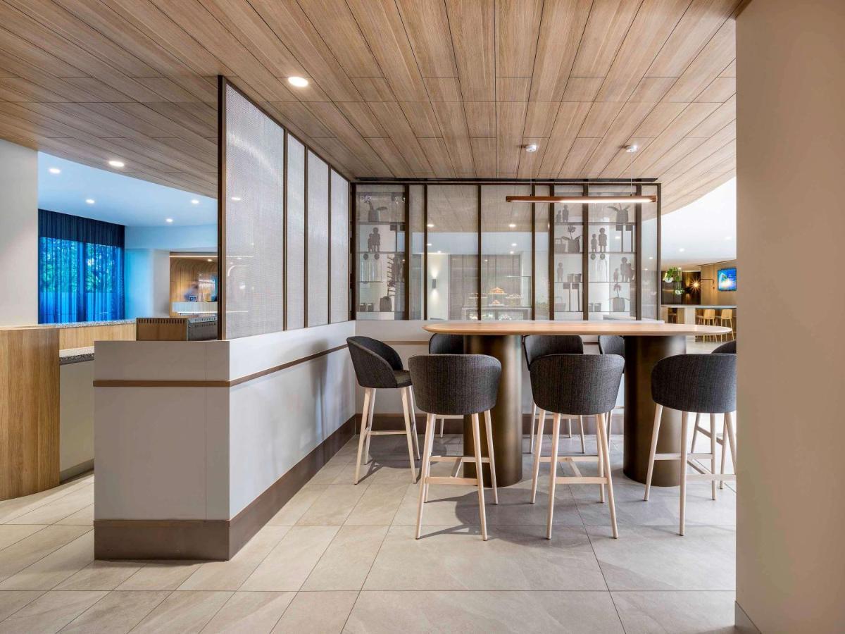 Novotel Melbourne Preston Exterior foto
