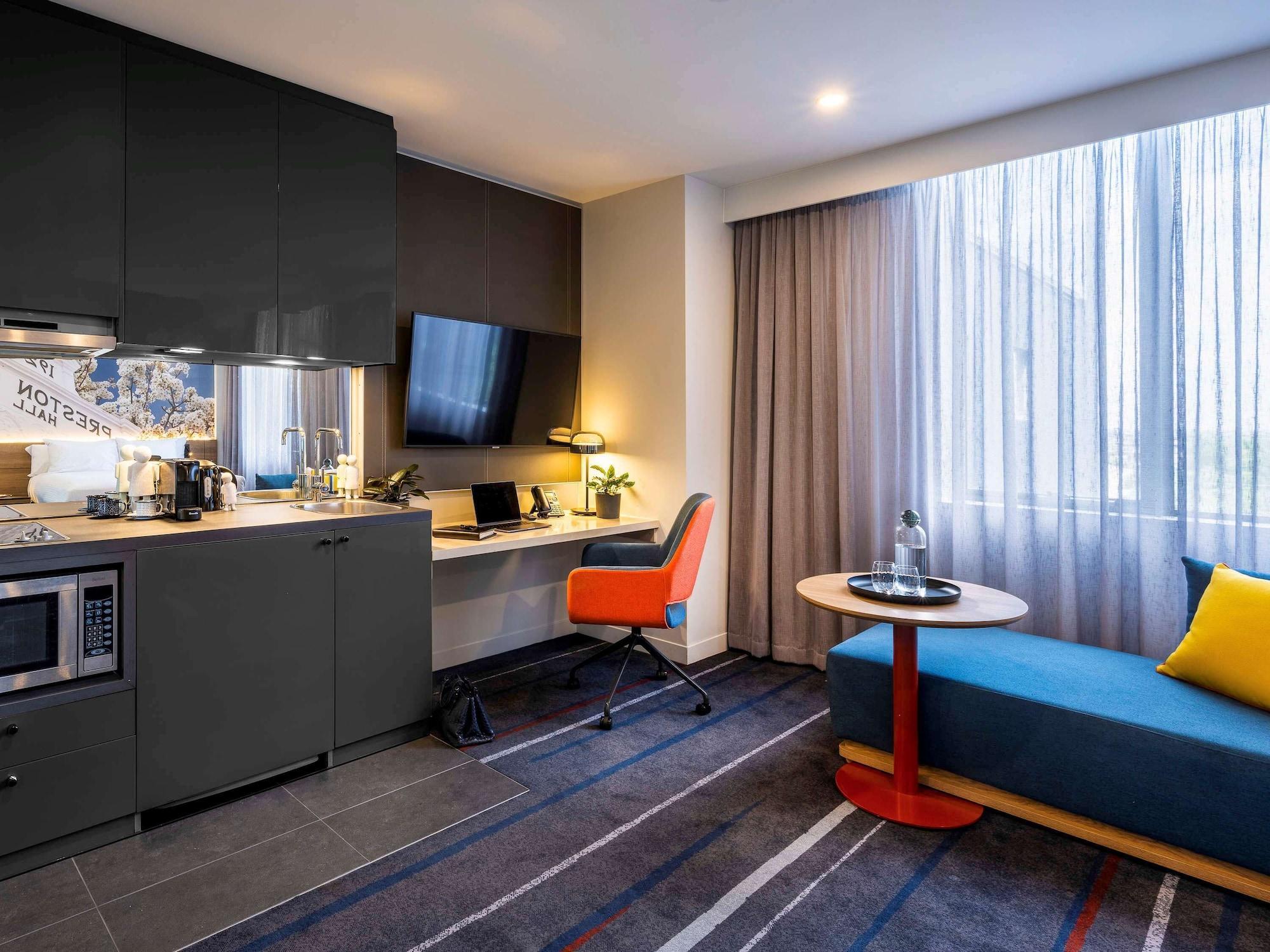Novotel Melbourne Preston Exterior foto