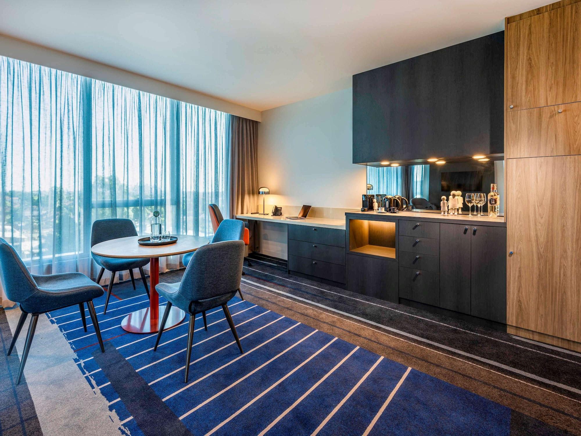 Novotel Melbourne Preston Exterior foto